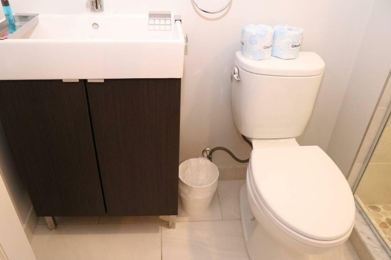 ברוקלין A Stylish Stay W/ A Queen Bed, Heated Floors.. #15 מראה חיצוני תמונה
